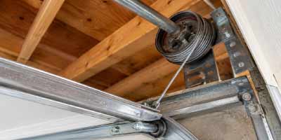 Garage door lifting cable and cable drum