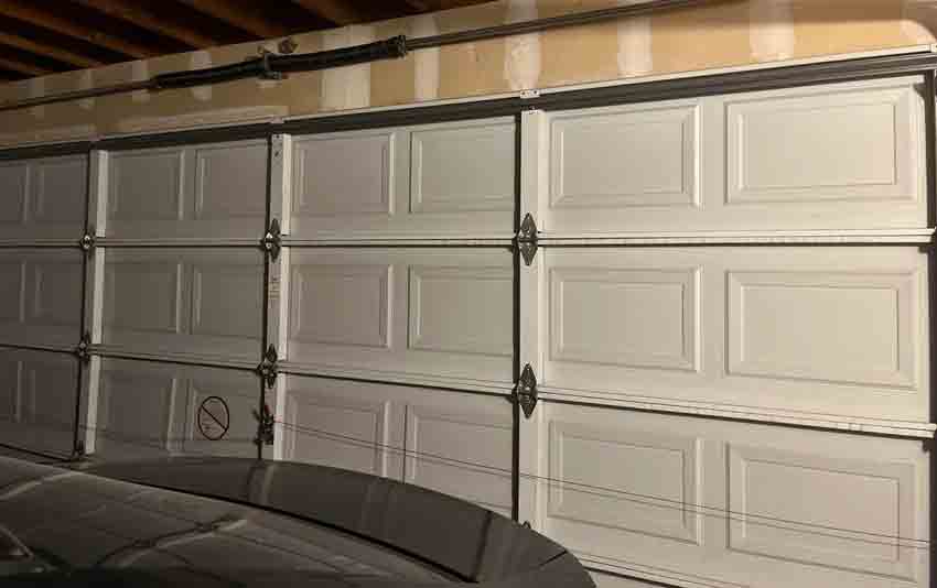 Garage-Door-Won’t-Open-and-Car-Is-Trapped-Inside-Garage-Door