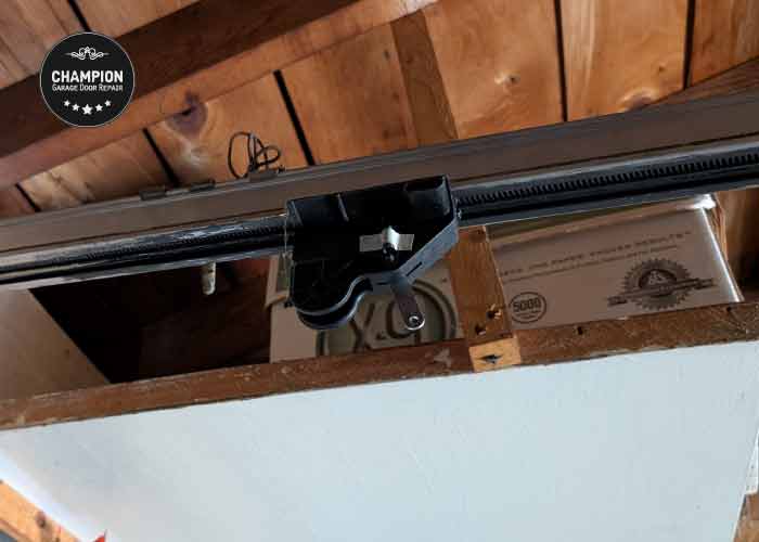garage door opener repair-trolley