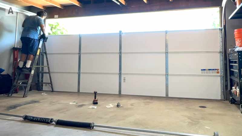 Garage door repair Aliso Viejo